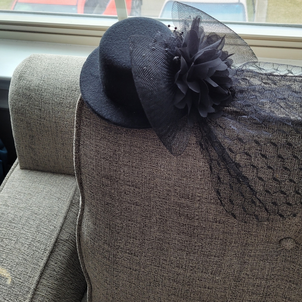 Hair clip funural tiny hat